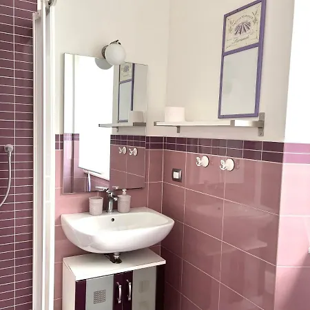 La Meria Di Maria Casa Viola *